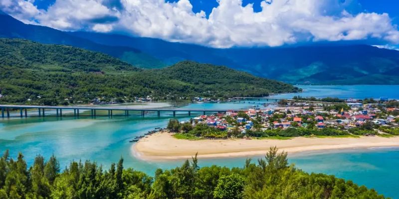 Nơi này nằm trong top các vịnh biển đẹp nhất thế giới