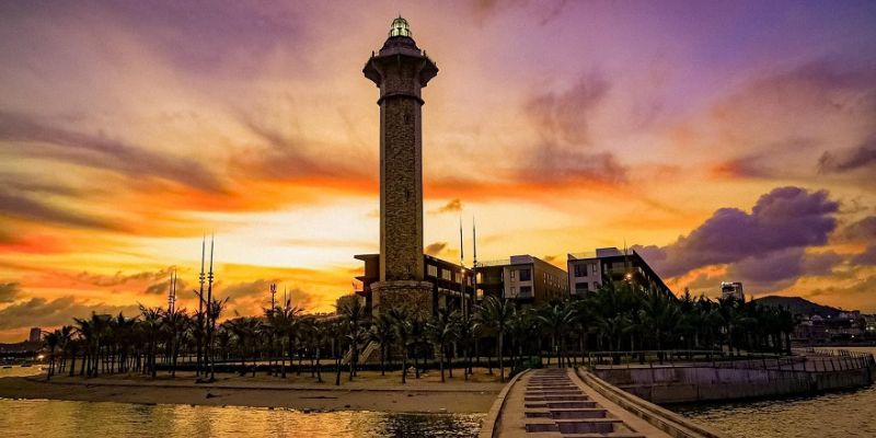 Bãi biển miễn phí và biểu tượng sống ảo