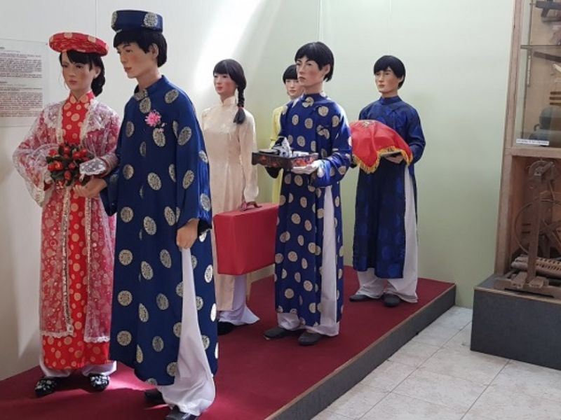 Khu trưng bày hiện vật còn sót lại của 3 dân tộc lớn