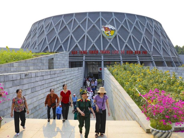 Hãy chú ý giờ mở cửa và giá vé của bảo tàng