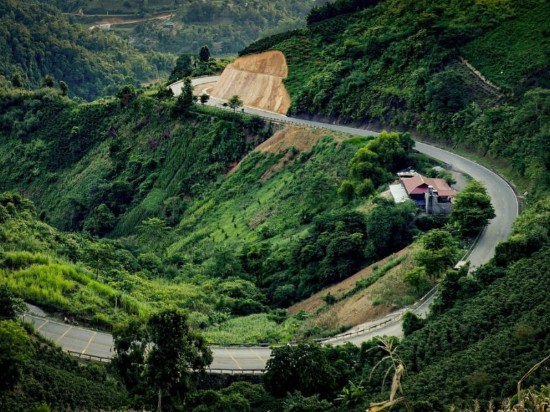 Khám phá một trong tứ đại đỉnh đèo - Đèo Pha Đin