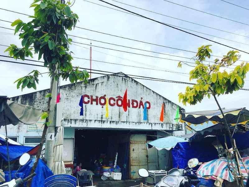 Khám phá nền ẩm thực ở chợ côn đảo