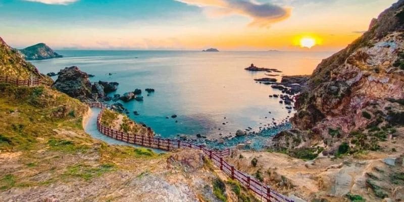 Biển cả mộng mơ nơi Eo Gió Quy Nhơn