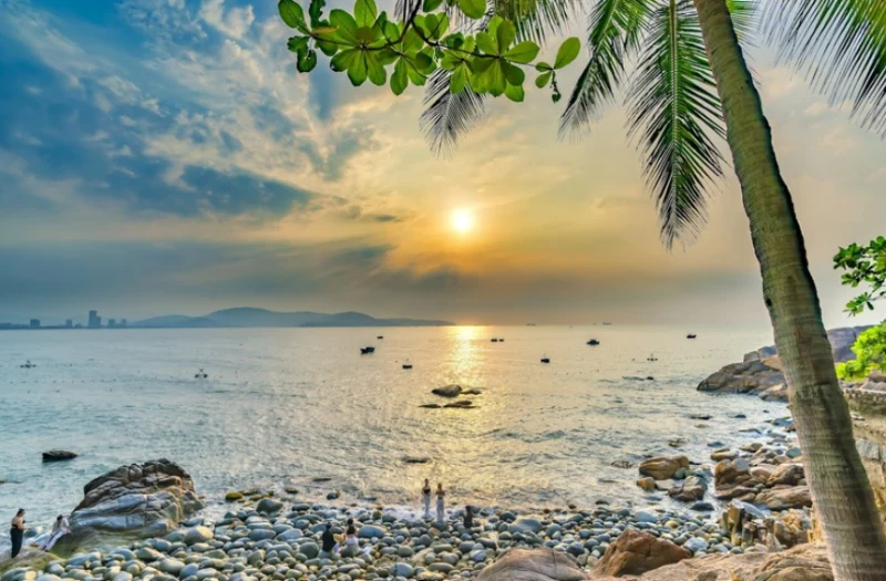 Biển Hòn Sẹo yên bình