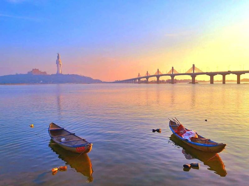 Bình minh trên dòng Trà Khúc