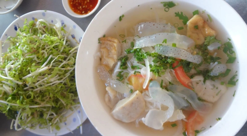 Bún sứa ngọt thanh, hấp dẫn