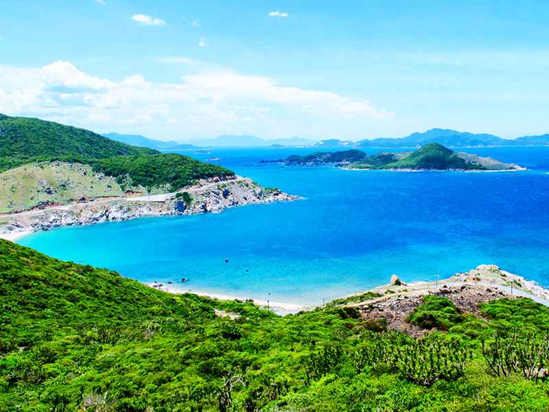 Ninh Chữ mang vẻ đẹp dịu dàng, lý tưởng để tắm biển