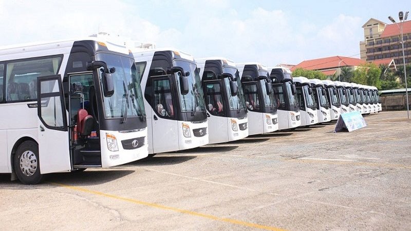 Các tuyến đường thuận lợi nên bạn dễ chọn phương tiện