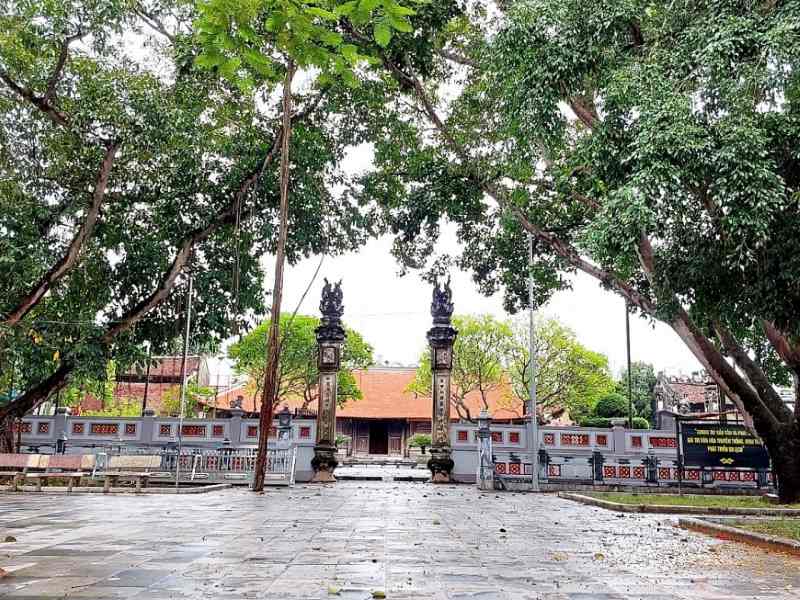 Di chuyển đến đình Hùng Lô rất dễ dàng