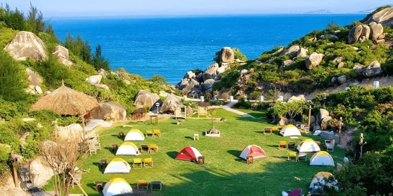 Camping trên bãi biển Kỳ Co