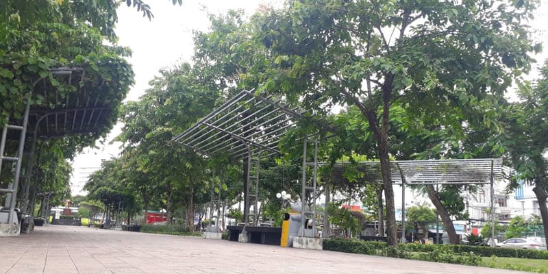 Cảnh quan xanh mát trải dài, mang đến không gian thư giãn lý tưởng