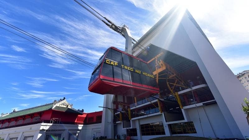 Cáp treo Nữ Hoàng lập 2 kỷ lục thế giới thời điểm ra mắt