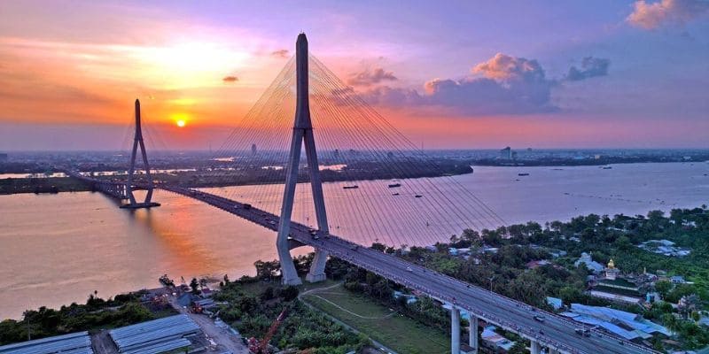 Cầu dài hơn 15,85km được xây dựng với những kỹ thuật hiện đại