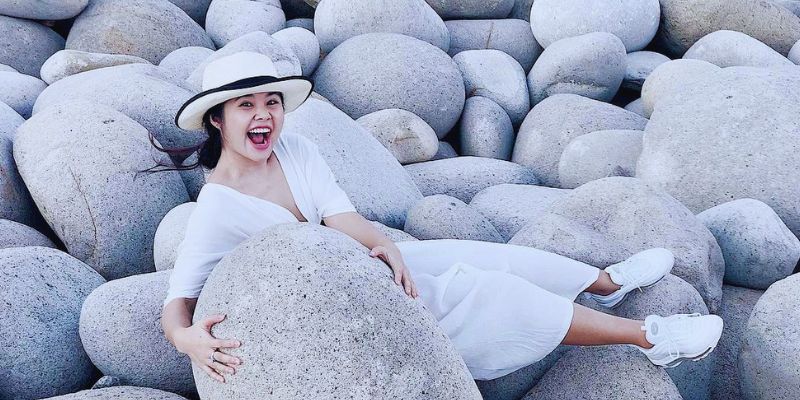 Ghi lại những bức hình tuyệt đẹp tại Bãi Đá Trứng