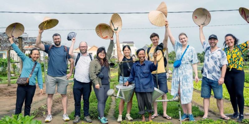 Check - in giữa không gian mộc mạc của làng Trà Quế