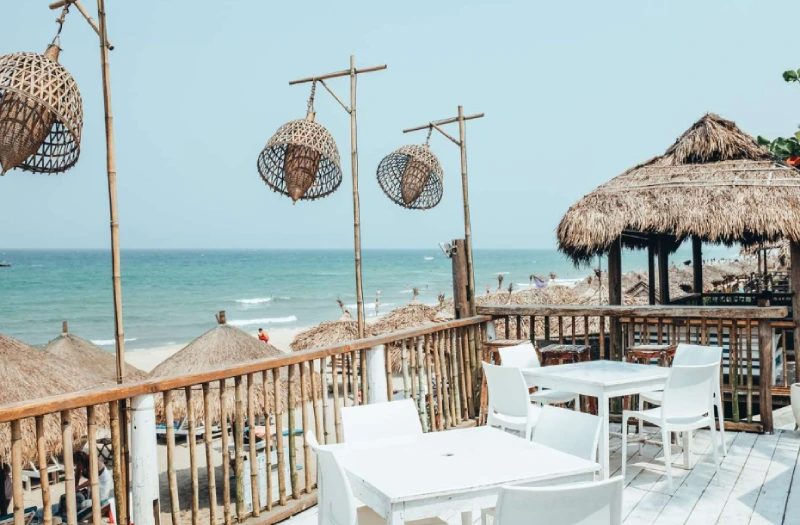 Check in tại những quán cafe có view biển đẹp