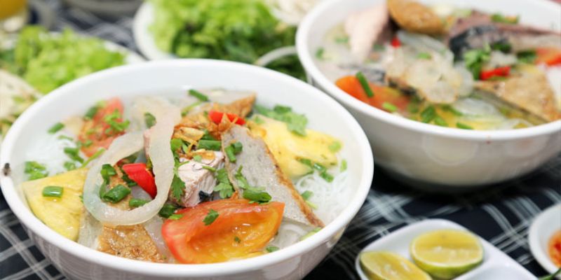 Bún cá sứa thơm ngon với nước dùng thanh mát