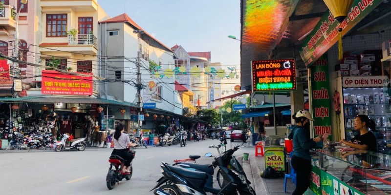 Du khách có thể lựa chọn xe khách từ Hà Nội đến Lạng Sơn với giá vé hợp lý