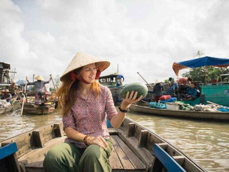 Lưu ý quan trọng khi đi tham quan chợ nổi