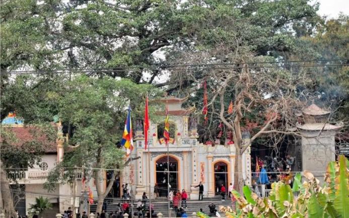 Chú ý tuân theo những quy định của đền