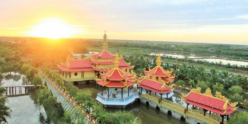 Chùa chỉ cách trung tâm thành phố Bến Tre khoảng 4km