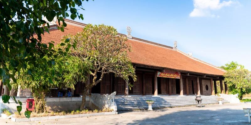 Vẻ đẹp của ngôi cổ tự ngàn năm tuổi