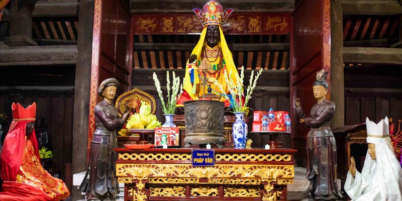 Chùa Dâu thờ Pháp Vân (nữ thần mây) linh thiêng