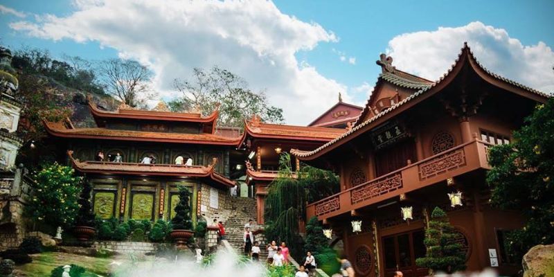 Giai thoại đặc biệt về cặp rắn Thanh Xà - Bạch Xà