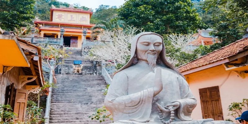 Chùa Long Đoàn có nhiều loại cây ăn quả