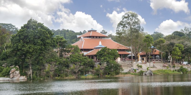 Ngôi chùa được xây dựng cách đây hơn 100 năm