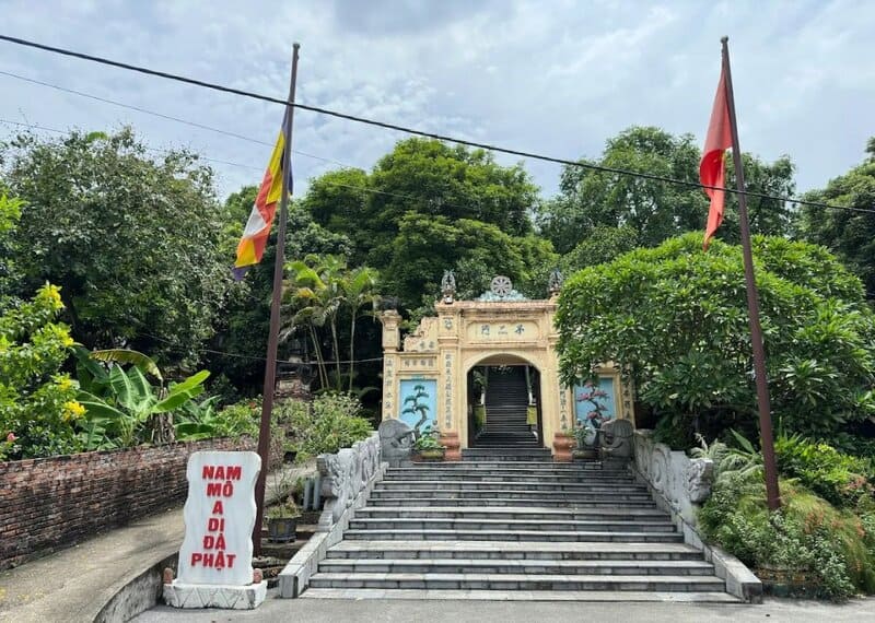 Tiêu Sơn tự là chùa cổ có tuổi đời hàng trăm năm