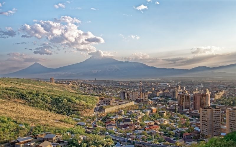 Có 64 quốc gia được miễn thị thực khi đến Armenia