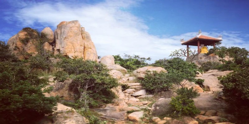 Cổ Thạch Tự được xây dựng dưới thời vua Minh Mạng