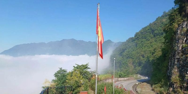 Cột cờ Mai Châu - Tọa độ check in sống ảo được giới trẻ yêu thích