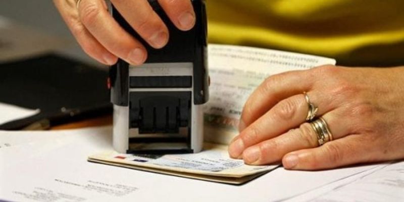 Đại sứ quán Algeria tiếp nhận hồ sơ