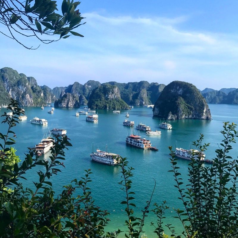 Hãy mang theo đồ ăn nhẹ và nước uống để bổ sung năng lượng