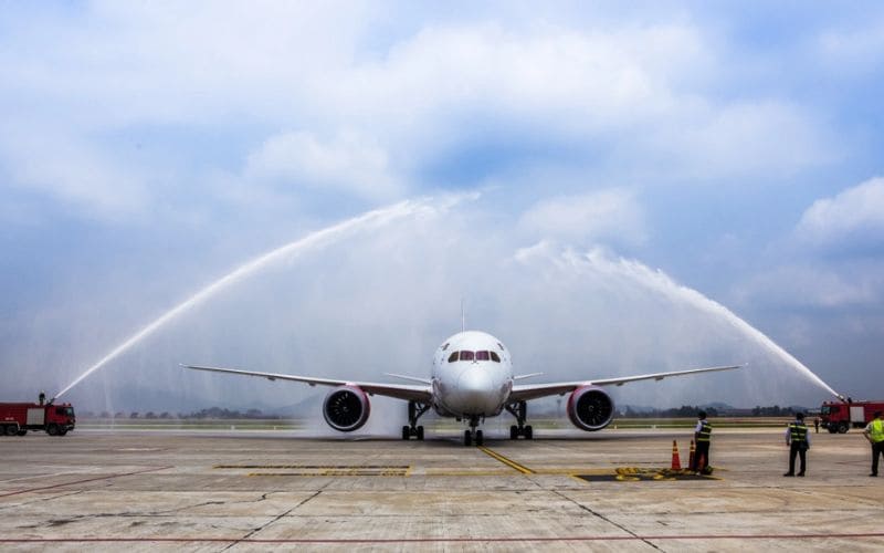 Để đến Kenya từ Việt Nam bằng máy bay