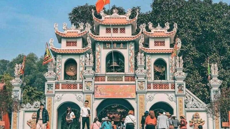 Có nhiều hoạt động thú vị, đặc sắc tại đền Bà Chúa Kho