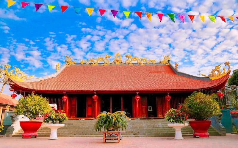 Đền Tam Giang là điểm đến tâm linh nổi tiếng Phú Thọ