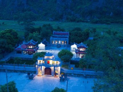 Đền Thái Vĩ - Điểm Du Lịch Tâm Linh Yên Bình Tại Ninh Bình