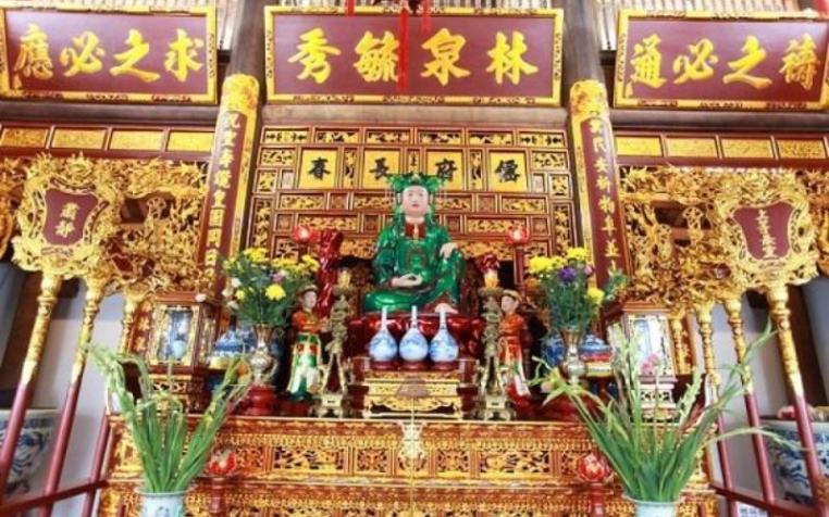 Đền thờ Mẫu Thượng Ngàn