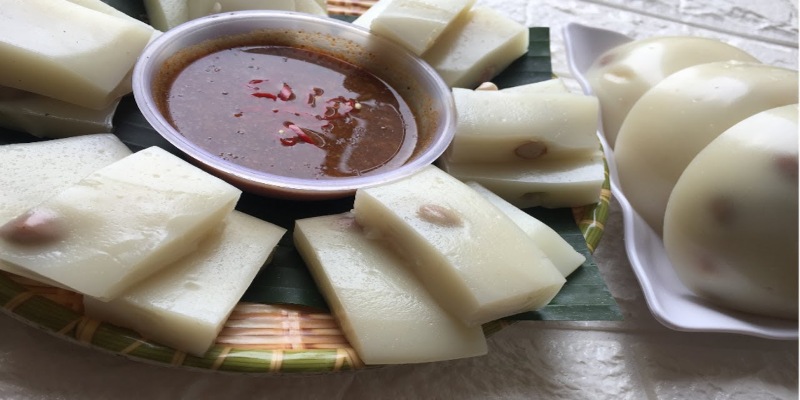 Đừng quên ăn bánh đúc nóng