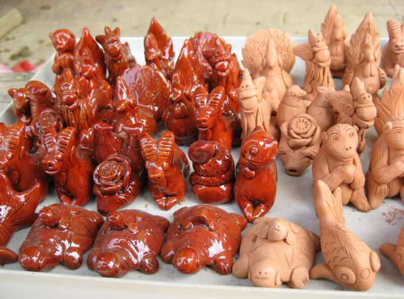 Đồ gỗ lưu niệm ý nghĩa sản xuất trực tiếp tại làng Kim Bồng