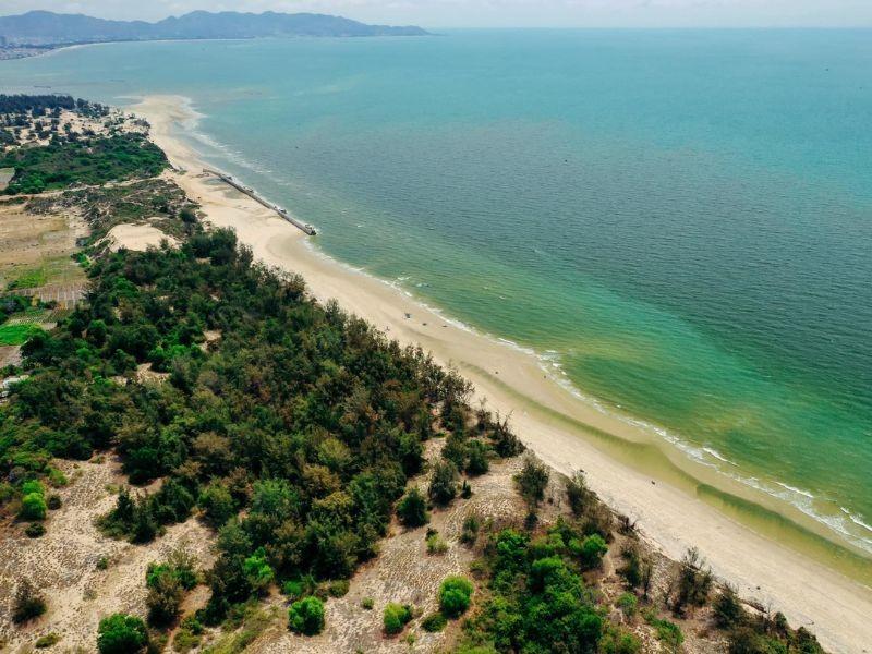 Toàn cảnh biển Đồi Nhái đẹp đến nao lòng