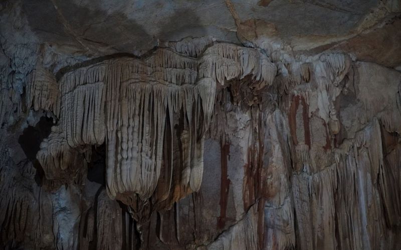 Động Tiên Sơn Thanh Hóa là địa điểm tham quan đầy huyền bí