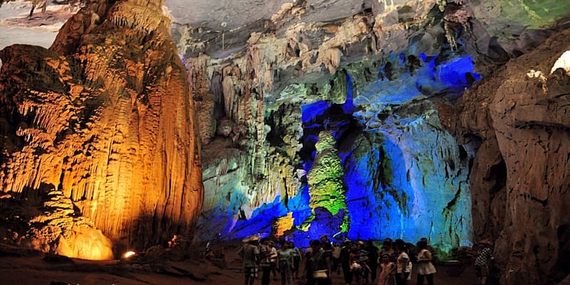 Thời gian lý tưởng để tới động thăm quan vào mùa khô