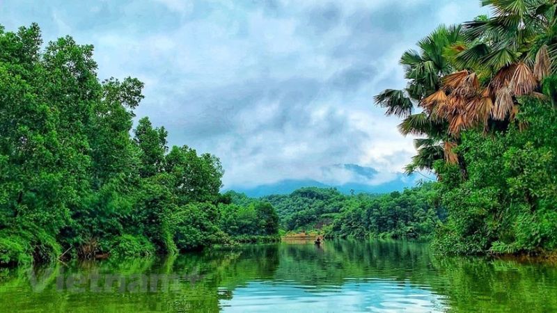 Du khách nên nghe hướng dẫn để thăm quan an toàn