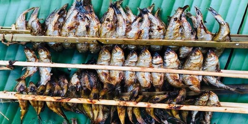 Đừng quên thưởng thức cá hồ Ba Bể