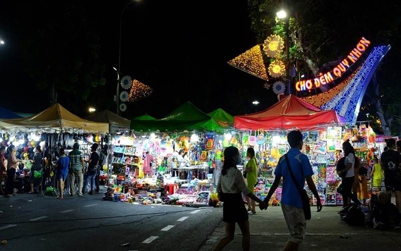 Dạo một vòng chợ đêm Quy Nhơn