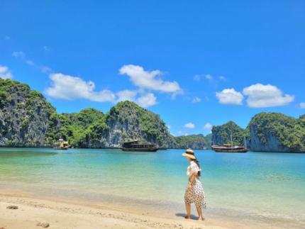 Du Lịch Cát Bà Tự Túc: Hành Trình Khám Phá Thiên Đường Biển Đảo